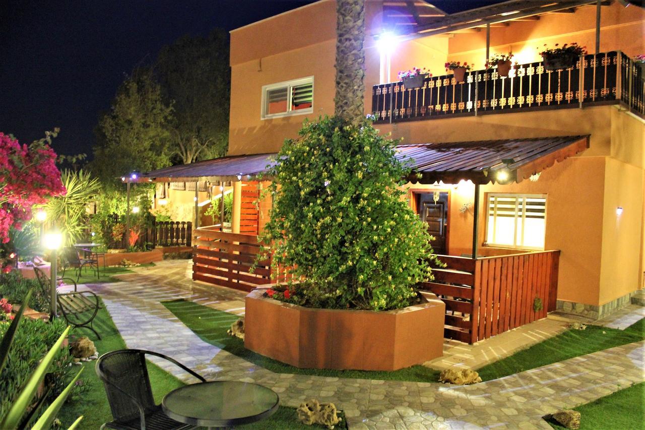 Dead Sea Sun Guest House Арад Экстерьер фото